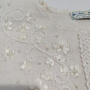 Cottagecore 1980's Cotton/Ramie Pearl Embellished/Crochet Sweater